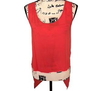 Xhilaration hi low pink flowy tank top Size medium